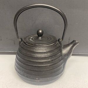 Japanese Teapot Cast Iron Traditional Tea Kettle